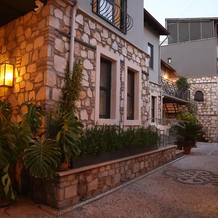 Attractive Flat With Jacuzzi Near Hadrian's Gate *